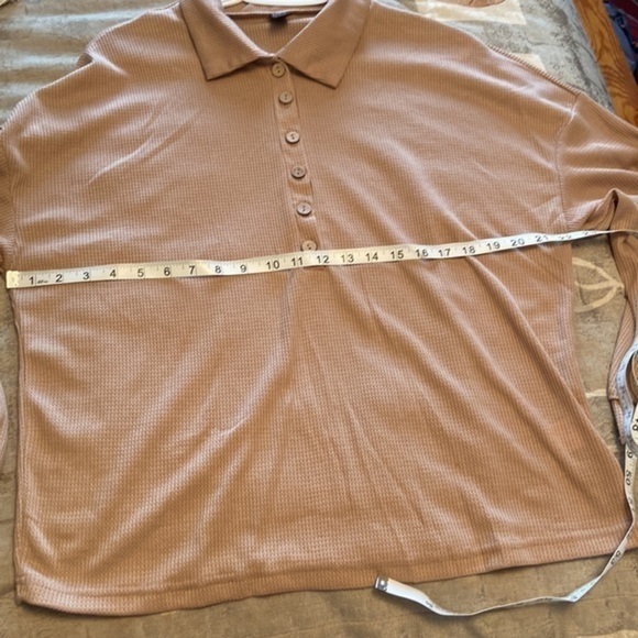 SHEIN 6 button Long sleeve - Picture 8 of 9